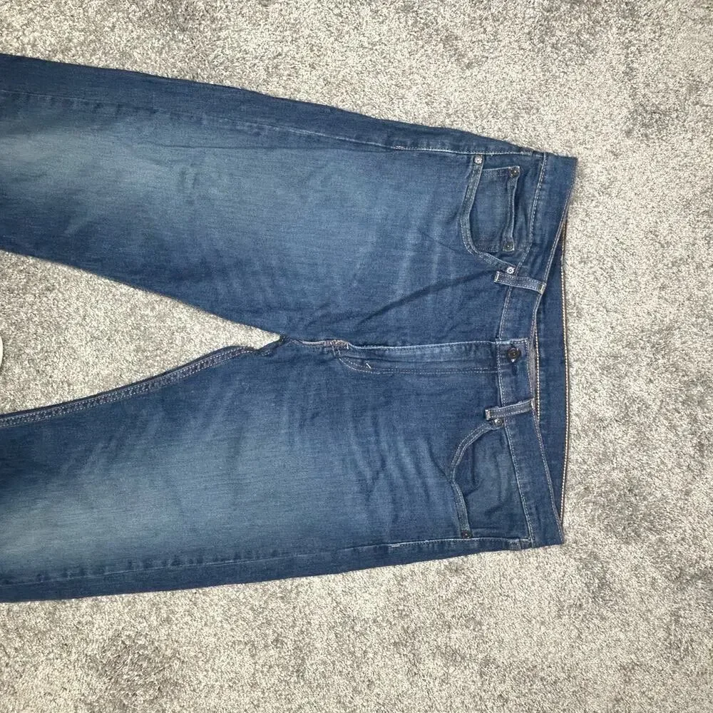Levi's 505 Size 38 / 30 Zipper FLY
